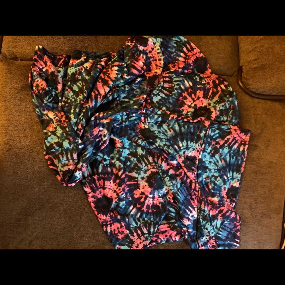 Tie dye Lularoe maxi skirt